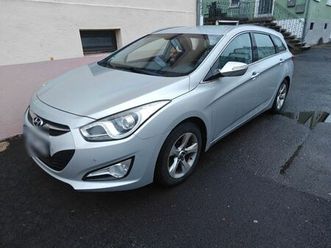 hyundai i40 cw 1.7 crdi style 100kw automatik style