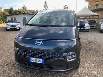 hyundai staria 1.6 hev at 2wd 9 posti wagon