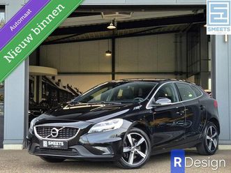 volvo v40 - 1.5 t2 r-design automaat |nav|leer/alcant|pdc|clima