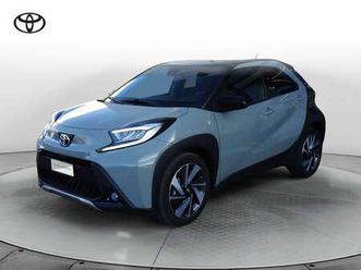 1.0 vvt-i 72 cv 5 porte lounge s-cvt