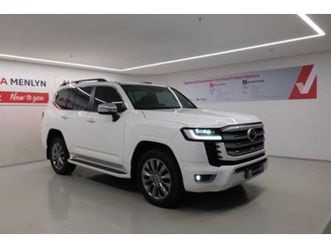 2023 toyota land cruiser 300 v6 3.3 d zx