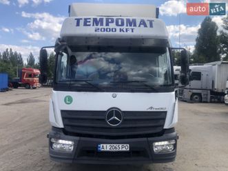 mercedes-benz atego 2017