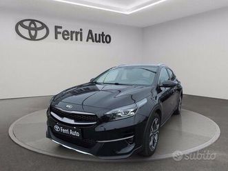 kia xceed 1.0 t-gdi urban gpl 111cv