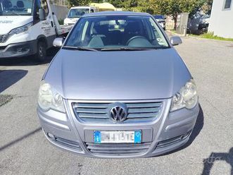 volkswagen polo 1.4/80cv 16v 5p. comfort. bifuel g