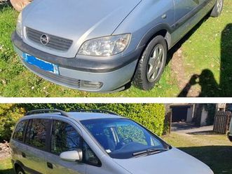 vends zafira 2.2 essence