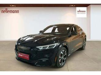 ford mustang mach-e 70 premium standard range awd 5d