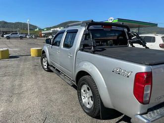 nissan frontier le cd 4x4 2.5 tb diesel mec. 2010
