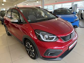 honda jazz 1.5 i-mmd hybrid e-cvt crosstar executive (