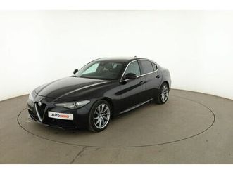 alfa romeo giulia 2.2 lusso at8