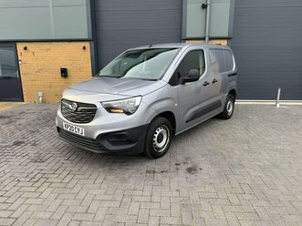2020 vauxhall combo 1.5cdti edition 2000 (100ps)(eu6d-t)