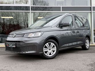 volkswagen caddy carplay / sensoren / cruisecontrol / dab / airco