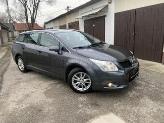 toyota avensis wagon 1.8 sol navigáció.digit klímás.abs.tempomat.alufelnik.tolató-kamera.vonóhorog.jó állapot