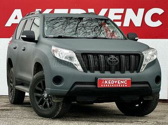 toyota land cruiser prado 3.0 d-4d prestige navi (automata)