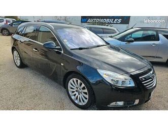 opel insignia tourer 2.0 tdci 160 cv 2e main parfait état courroie de distribution faite attelage...