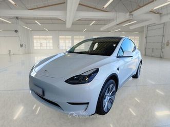 tesla model y 75 kwh dual motor long range 4wd aut. suv