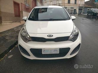 kia rio 1.1 crdi wgt 5p. ex disel