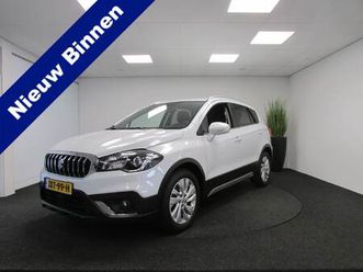 suzuki s-cross 1.0 boosterjet i achteruitrijcamera i apple carplay & android auto i navigatie i
