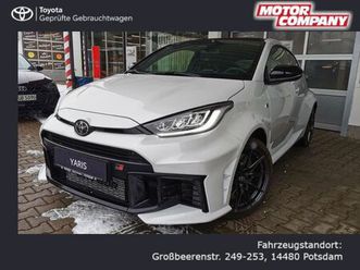 toyota yaris gr 1.6l turbo awd *dab*led*lenkradhzg*sit