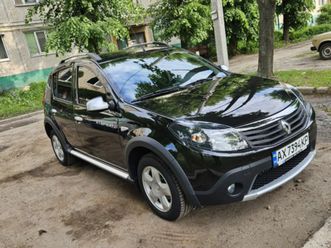 renault sandero 2012