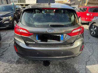 ford fiesta 1.1 plus 5 porte gpl