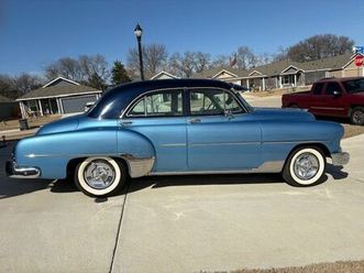 1952 chevrolet deluxe sedan in excellent condition