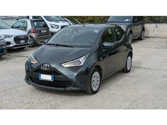 toyota aygo connect 1.0cc 72cv telecamera safety pack autom.