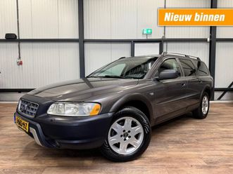 volvo xc70 - 2.5 t kinetic / awd / geartronic / cruise / clima /