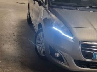 peugeot 5008 7places phase 2 (t87) 1.6 e-hdi eat6 120 cv boîte auto