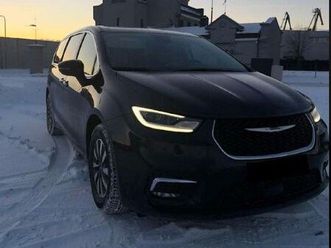 chrysler full led,tv,tüv,8 sitzplätze