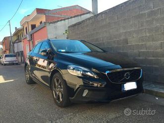 volvo v40 cross country d3 perfetta