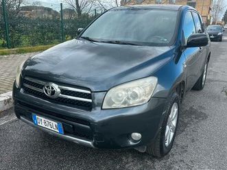 toyota rav4 4x4 136 cv 2010