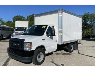 2022 ford e350 sd cutaway 12ft box truck with ramp 79k miles