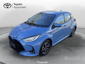 toyota yaris hybrid trend my22