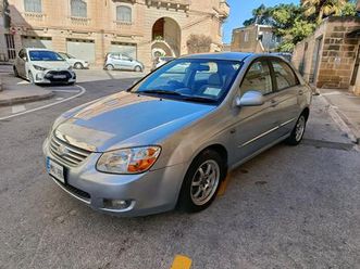 kia cerato 1.6 diesel full extras cheap license!! bought local