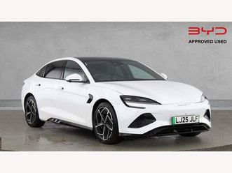 82.5kwh excellence auto awd 4dr