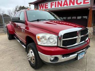2008 dodge ram 3500 mega cab 4x4 , hard to find this clean !