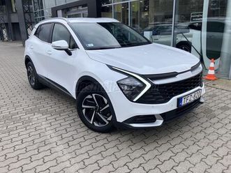 kia sportage 1.6 t-gdi hev gold (automata) benzin-hibrid. magyar. szervizkönyv. navi