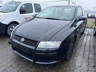fiat stilo 1,4 trofeo moteur endommagé