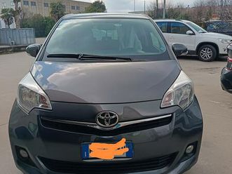 toyota verso s diesel in buone condizioni