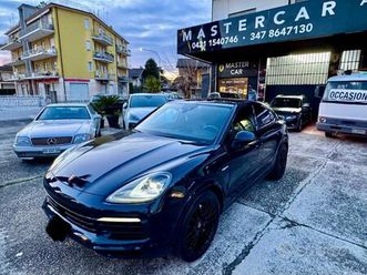 porsche cayenne coupe 3.0 462cv e-hybrid full (per