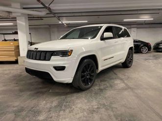 jeep grand cherokee * altitude * carfax * шибидах* подгрев*