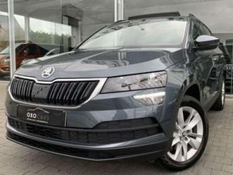 ② skoda karoq 1.0tsi 115cv/ boite auto / toit pano /full optio — skoda — 2ememain