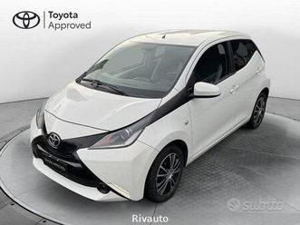toyota aygo 1.0 vvt-i mmt x-play