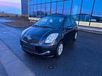 ② toyota yaris bj..2009..1.3 benzine.. 163.000km.. gps — toyota — 2ememain