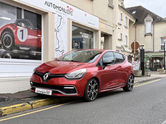 renault clio iv r.s. 1.6 t 220 trophy edc