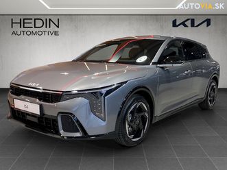 kia k4 1.6 za 28 100 €