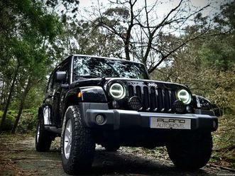 jeep wrangler unlimited 2.8 crd sahara maio/10