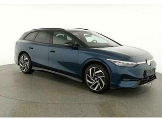 pro s 210 kw tourer black style, hud, ahk, navi...