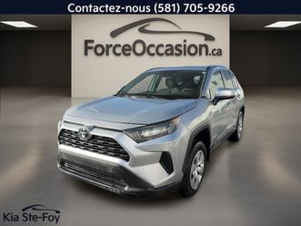 toyota rav4 2021 le* sieges chauffant* camera de recul* bluetooth*