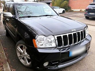 jeep grand cheroke 5.7 b/g hemi vjen per pak dit gjermania